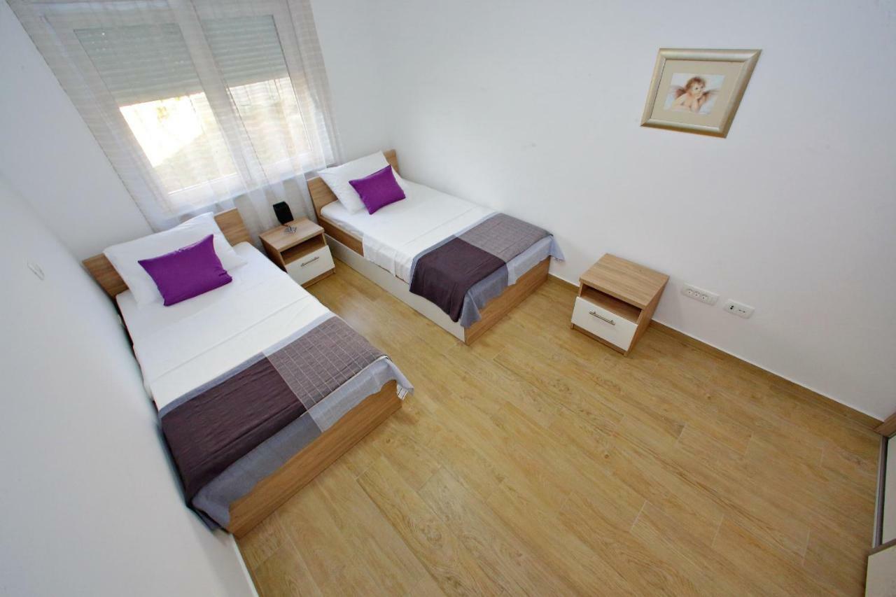Luxury Apartments Sikiric_2 With Fantastic View On The Sea Bibinje Exterior foto